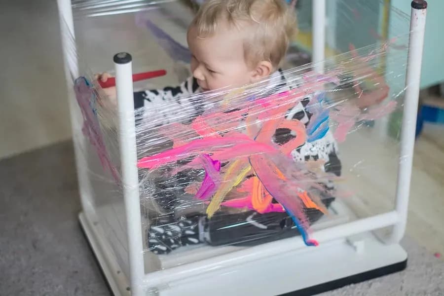 Gry sensoryczne: Rozwój dziecka przez zabawę - pomysły i inspiracje